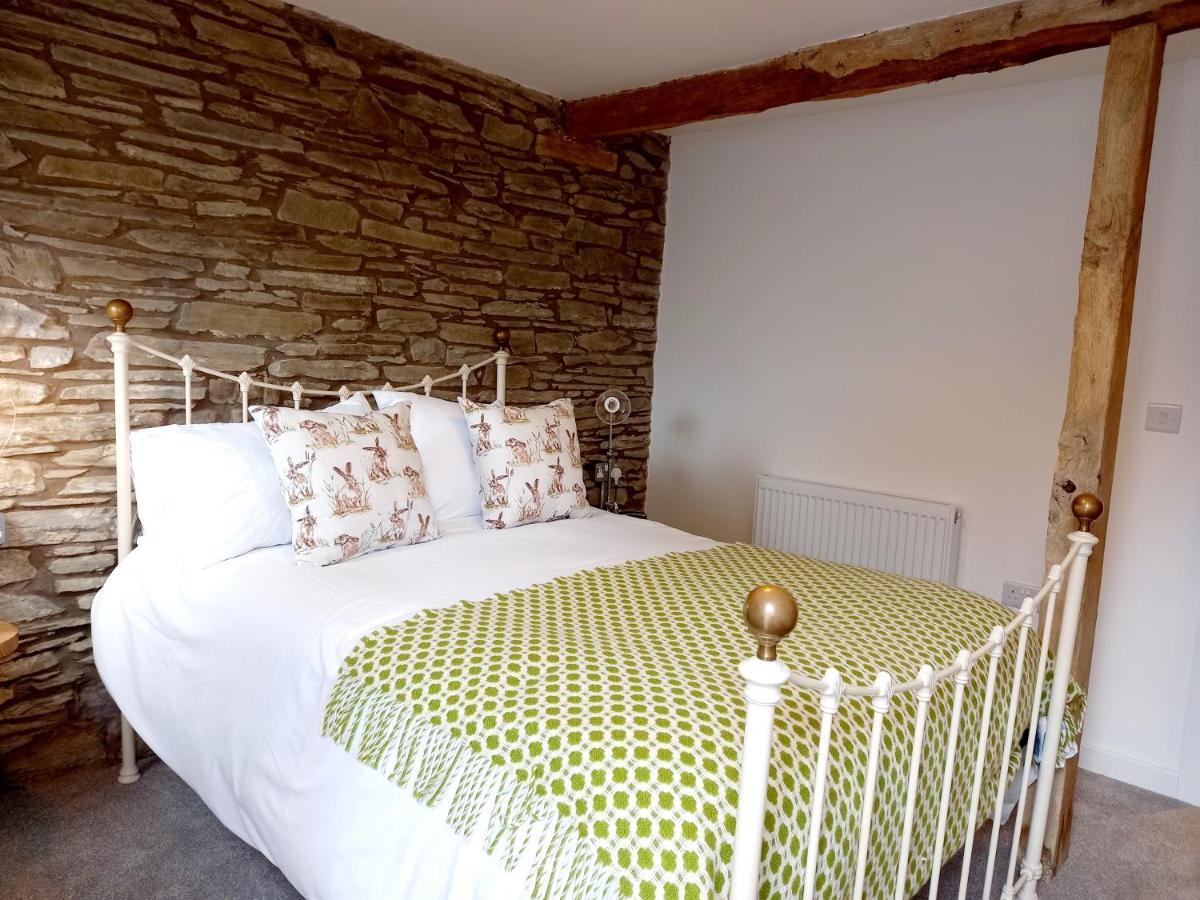 Hay Barn, Penrheol Farm, Unique Barn Conversion Билт-Уэлс Экстерьер фото